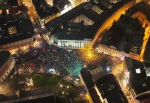 В Риге 10 тысяч человек вышли на улицу против отказа Латвии от конвенции о борьбе с домашним насилием