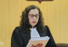 Киноведа Вячеслава Шмырова оштрафовали на 45 тысяч рублей за пост «Нет войне!» от 25 февраля 2022 года