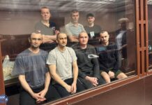 Девятерых украинцев, захваченных под Херсоном, приговорили к срокам от 14 до 20 лет по обвинению в подготовке терактов против назначенных Россией чиновников