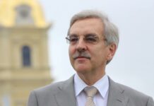 На депутата «Яблока» составили протокол из-за репоста интервью Явлинского