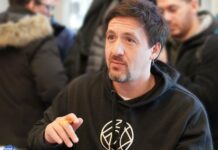 К 8 годам колонии заочно приговорили актера Артура Смольянинова за слова об ударе по Кривому Рогу в интервью «Новой Газете. Европа»