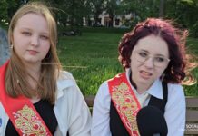 «Если с Украиной начали воевать, то и с Прибалтикой можем», «С их территории дроны запускают», «Наша страна еще одной войны не выдержит» — прохожие в Екатеринбурге о конфликте со странами Балтии