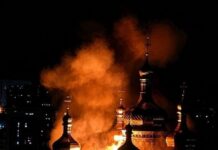 Российская армия атаковала Киев. 4 человека погибли. На территории Киево-Печерской Лавры начался пожар