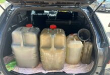 В Иркутске задержали четверых перекупщиков бензина