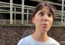 «Митинги за мир почему-то пресекаются», «Раньше такой патриотизм был, а сейчас о политике вообще не говорят», «Все-таки повторится 17-й год» — прохожие в Петербурге о самоцензуре в обществе